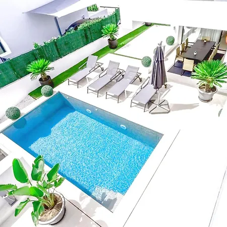 Modern Newly Built Frontline Golf House *